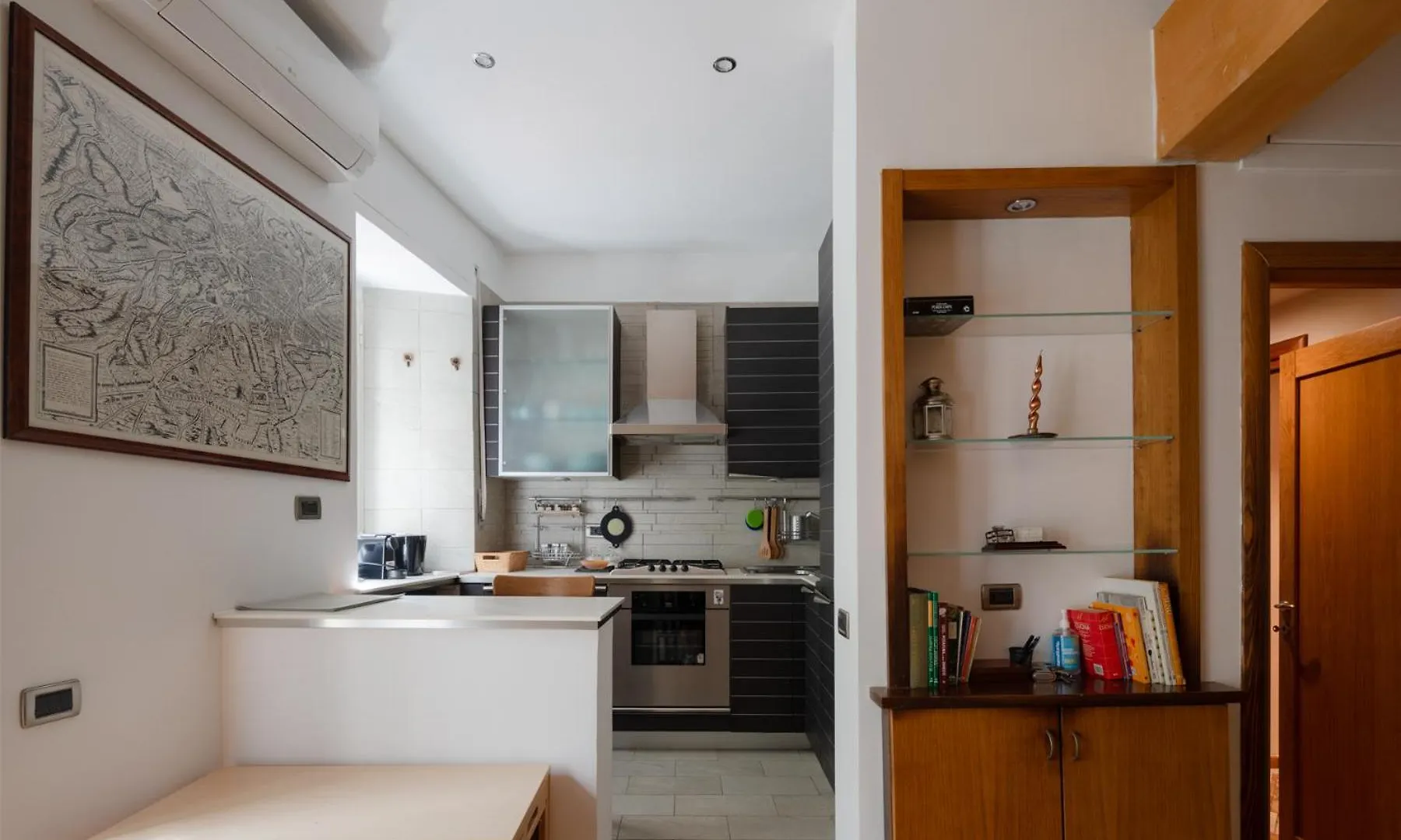 Francesco Terrace - Piazza Bologna, Rome Apartment