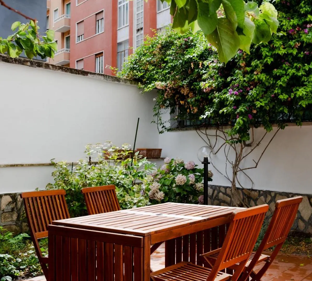 Francesco Terrace - Piazza Bologna, Rome Apartment