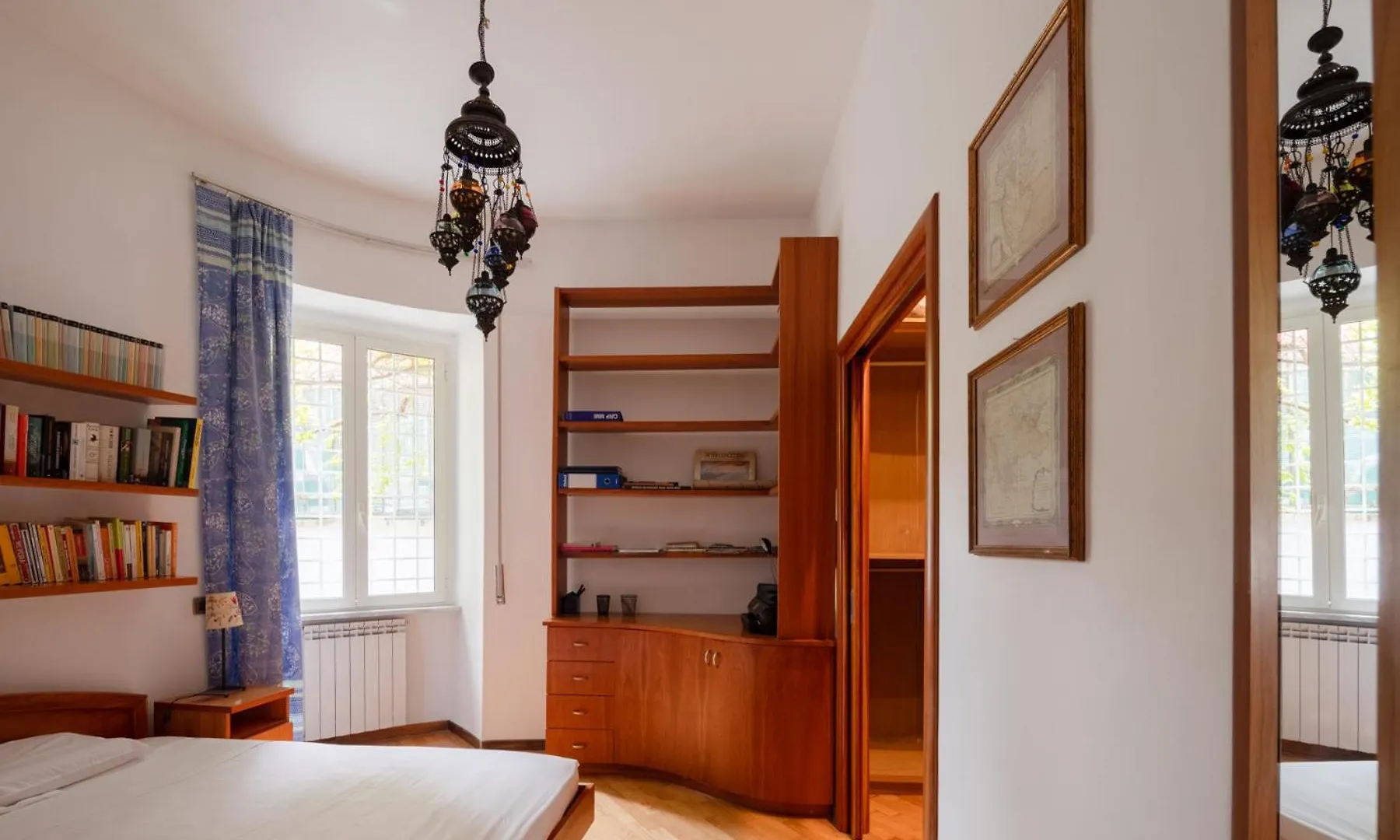 Francesco Terrace - Piazza Bologna, Rome Apartment Italy
